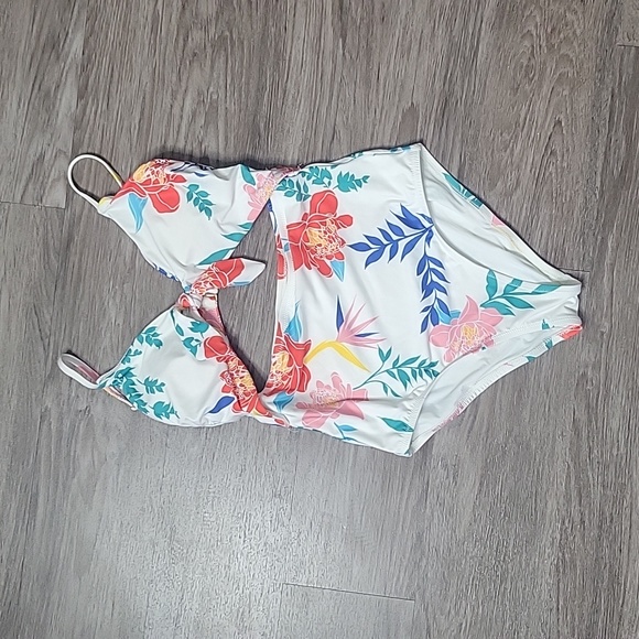 SALE ModCloth Siena Floral Front Tie Bust One Piece Cut Out Waist Swimsuit S - Picture 3 of 13